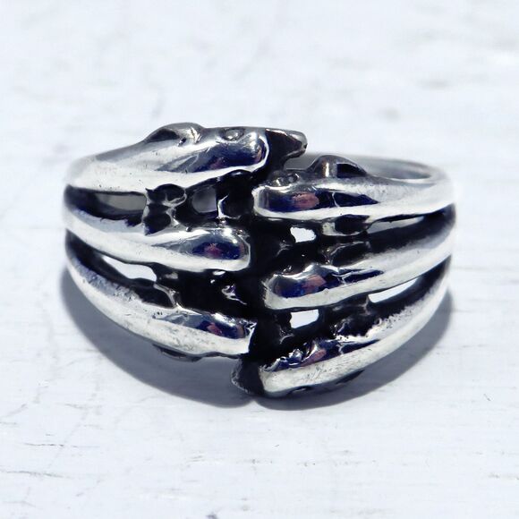 Vintage Sterling Silver Ring Sz 8 with 3 Dolphins for Women, Mother's Day Gift - Picture 2 of 8
